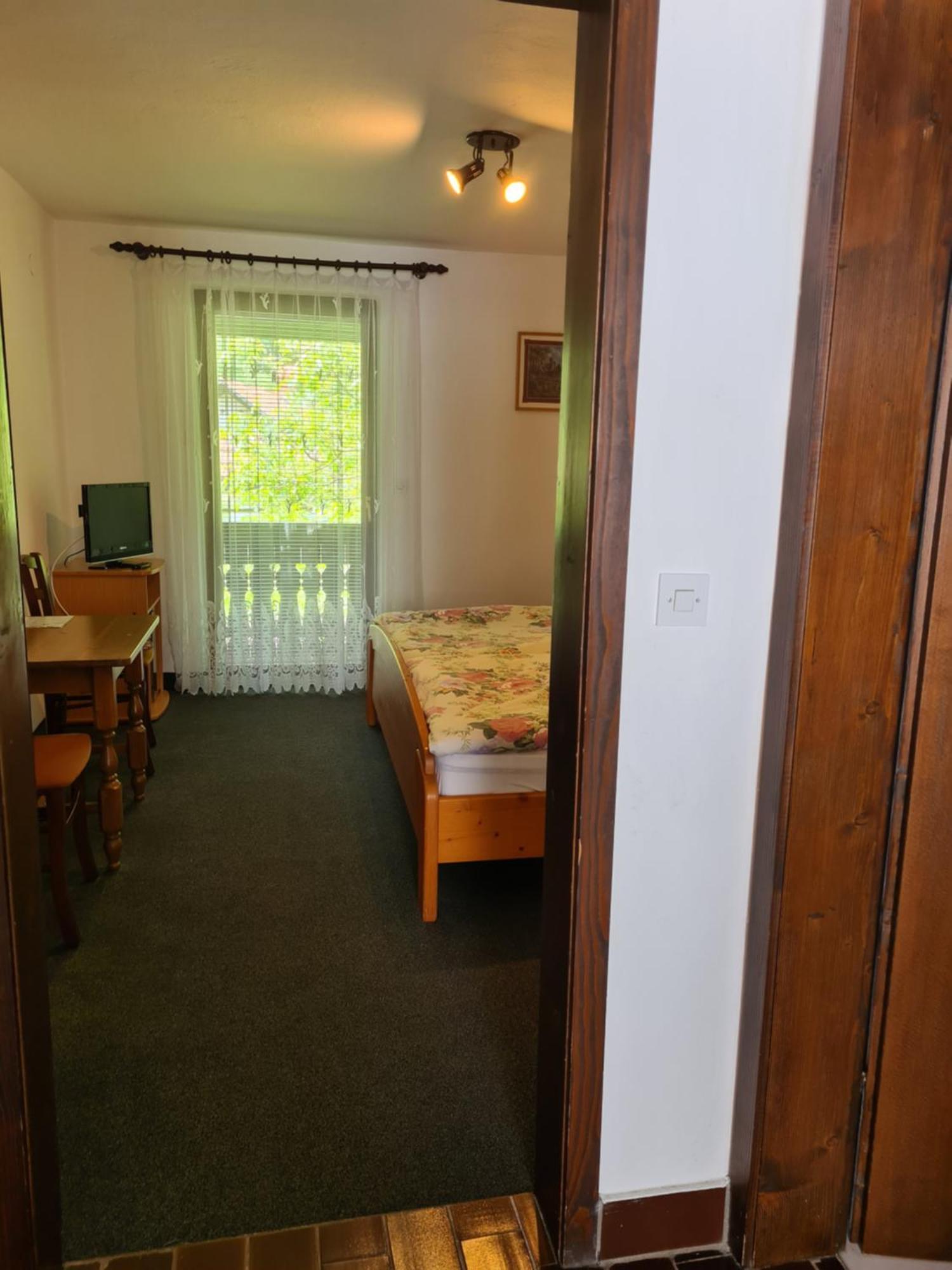 Gostilna Batist Bed and Breakfast Bohinjska Bela Rum bild